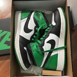 Jordan Nike Kids Green and Black Sneakers